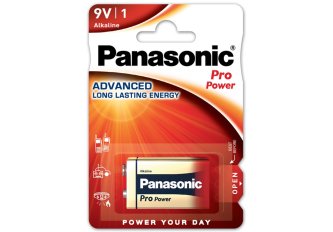 B.18 blisters de 1 pile LR22